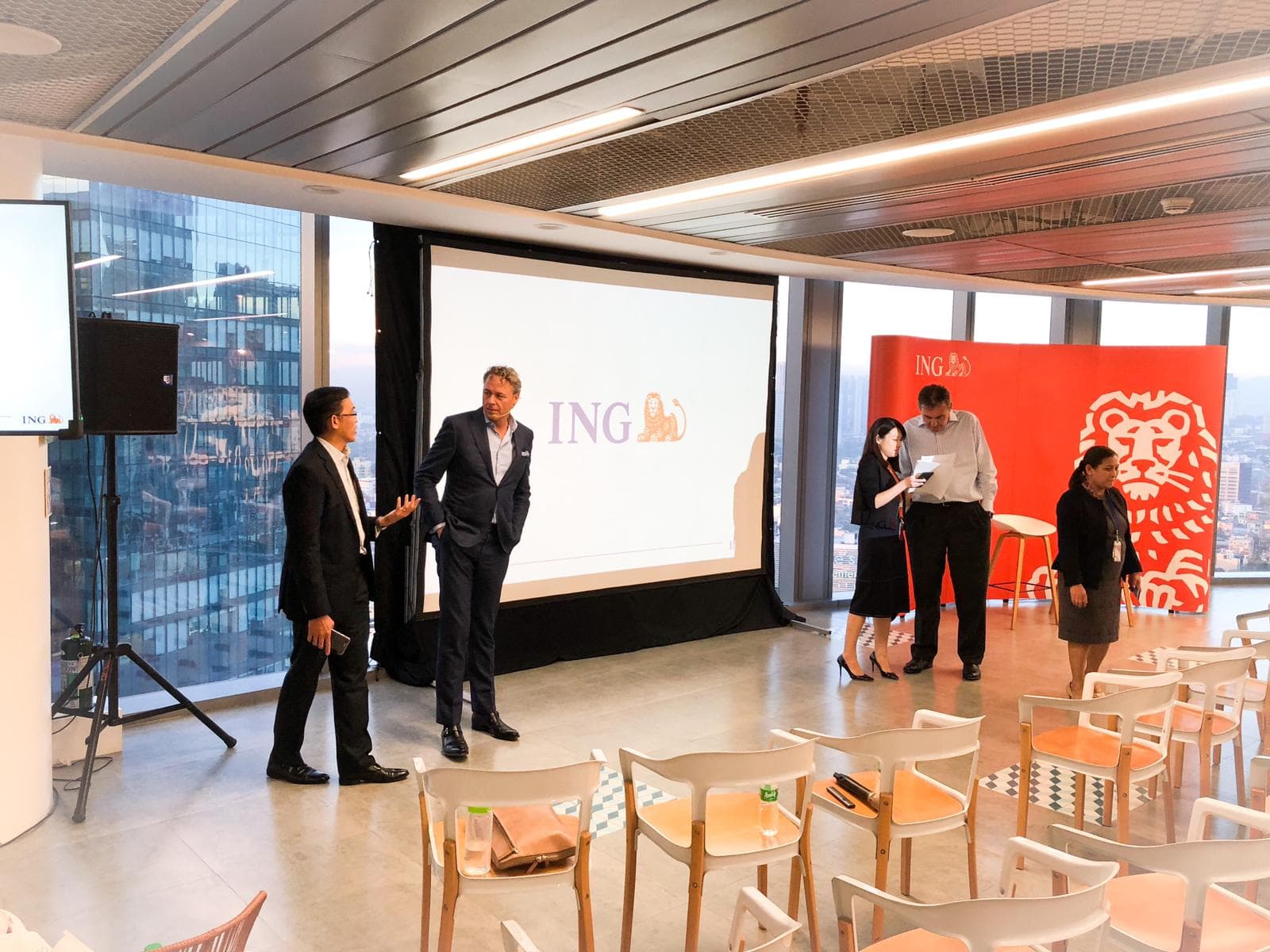 FSI vertical scaling and enterprise execution context